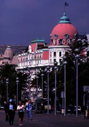 Nizza. La Promenade des Anglais.De Agostini Picture Library / S. Vannini Nizza. La Promenade des Anglais.De Agostini Picture Library / S. Vannini