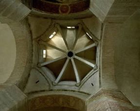 Romanico. Interno del campanile della basilica di St.-Sernin a Tolosa, in Alvernia.De Agostini Picture Library / G. Dagli Orti Romanico. Interno del campanile della basilica di St.-Sernin a Tolosa, in Alvernia.De Agostini Picture Library / G. Dagli Orti