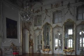 Ungheria. L'interno del castello degli Eszterhazy a Fertod.De Agostini Picture Library/C. Sappa Ungheria. L'interno del castello degli Eszterhazy a Fertod.De Agostini Picture Library/C. Sappa