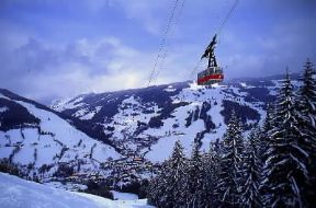Funivia della Schattberg, in Austria.De Agostini Picture Library/S. Vannini Funivia della Schattberg, in Austria.De Agostini Picture Library/S. Vannini