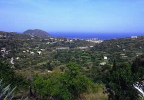 Lipari. Paesaggio della principale fra le isole Eolie.De Agostini Picture Library/G. Veggi Lipari. Paesaggio della principale fra le isole Eolie.De Agostini Picture Library/G. Veggi