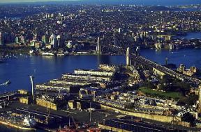Oceania . Una veduta della città australiana di Sydney.De Agostini Picture Library/G. Veggi Oceania . Una veduta della città australiana di Sydney.De Agostini Picture Library/G. Veggi