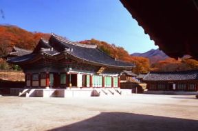 Corea. Il tempio di Songgwangsa, centro di meditazione zen.De Agostini Picture Library / G. Wright Corea. Il tempio di Songgwangsa, centro di meditazione zen.De Agostini Picture Library / G. Wright
