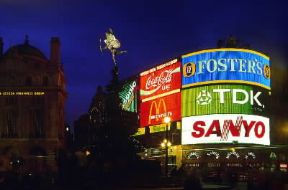 Londra. Piccadilly Circus di notte.De Agostini Picture Library/W. Buss Londra. Piccadilly Circus di notte.De Agostini Picture Library/W. Buss