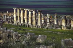 Marocco. Rovine romane a Volubilis.De Agostini Picture Library/C. Sappa Marocco. Rovine romane a Volubilis.De Agostini Picture Library/C. Sappa