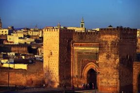 MeknÃ¨s. La porta monumentale di Bab el-Khemis.De Agostini Picture Library/C. Sappa