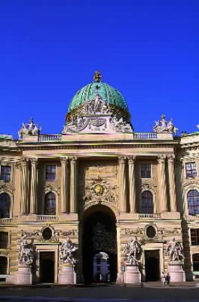 Vienna. La facciata del Palazzo Imperiale.De Agostini Picture Library/W. Buss Vienna. La facciata del Palazzo Imperiale.De Agostini Picture Library/W. Buss