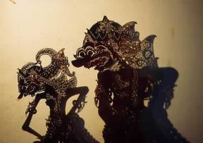 Indonesia . Marionette del teatro delle ombre wayang kulit.De Agostini Picture Library/L. Romano Indonesia . Marionette del teatro delle ombre wayang kulit.De Agostini Picture Library/L. Romano