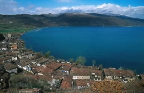 Albania. Veduta del Lago Ohrid.De Agostini Picture Library/C.Sappa Albania. Veduta del Lago Ohrid.De Agostini Picture Library/C.Sappa