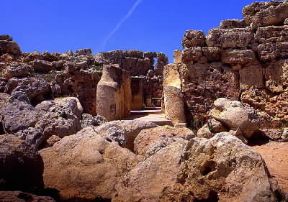 Malta. Il tempio megalitico di Gigantjia, nell'isola di Gozo.De Agostini Picture Library/A. Dagli Orti Malta. Il tempio megalitico di Gigantjia, nell'isola di Gozo.De Agostini Picture Library/A. Dagli Orti