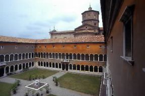 Ravenna. La loggetta lombardesca, sede della Pinacoteca Comunale, importante centro culturale della cittÃ .De Agostini Picture Library/G. Carfagna