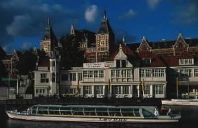 Amsterdam. Ufficio del turismo.De Agostini Picture Library/C. Sappa Amsterdam. Ufficio del turismo.De Agostini Picture Library/C. Sappa