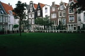Amsterdam. Corte delle Beghine.De Agostini Picture Library/C. Sappa Amsterdam. Corte delle Beghine.De Agostini Picture Library/C. Sappa