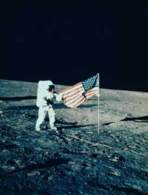 Programma Apollo. Allunaggio di Apollo 12.NASA Programma Apollo. Allunaggio di Apollo 12.NASA