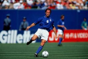 Franco Baresi. Il famoso calciatore azzurro in un momento della partita Italia-Norvegia durante i Mondiali del 1994 giocati negli USA.Farabolafoto Franco Baresi. Il famoso calciatore azzurro in un momento della partita Italia-Norvegia durante i Mondiali del 1994 giocati negli USA.Farabolafoto