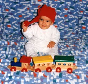 La pediatria. Pediatria. La pediatria è la disciplina medica che cura lo stato di salute dell'infanzia. Tra i suoi compiti rientra naturalmente l'osservazione attenta dello sviluppo neuromotorio e psichico del bambino. La pediatria. Pediatria. La pediatria è la disciplina medica che cura lo stato di salute dell'infanzia. Tra i suoi compiti rientra naturalmente l'osservazione attenta dello sviluppo neuromotorio e psichico del bambino.