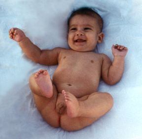 La neonatologia. Neonatologia. Non sempre l'infanzia è caratterizzata da condizioni di perfetta salute come tutti vorremmo che fosse. Per i più piccoli e i loro problemi esiste la neonatologia, che si prende cura di chi è appena nato. La neonatologia. Neonatologia. Non sempre l'infanzia è caratterizzata da condizioni di perfetta salute come tutti vorremmo che fosse. Per i più piccoli e i loro problemi esiste la neonatologia, che si prende cura di chi è appena nato.