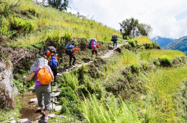 trekking trekking