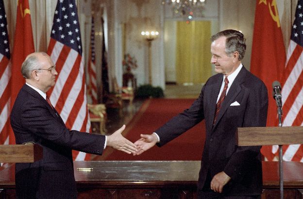 gorbaciov-bush.jpg gorbaciov-bush.jpg