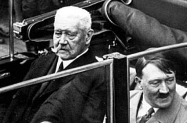 hitler-hindenburg-2 hitler-hindenburg-2