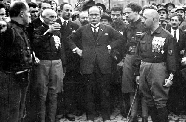 Marcia-su-roma.jpg Marcia-su-roma.jpg