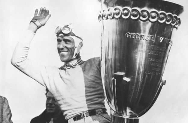 tazio-nuvolari.jpg tazio-nuvolari.jpg
