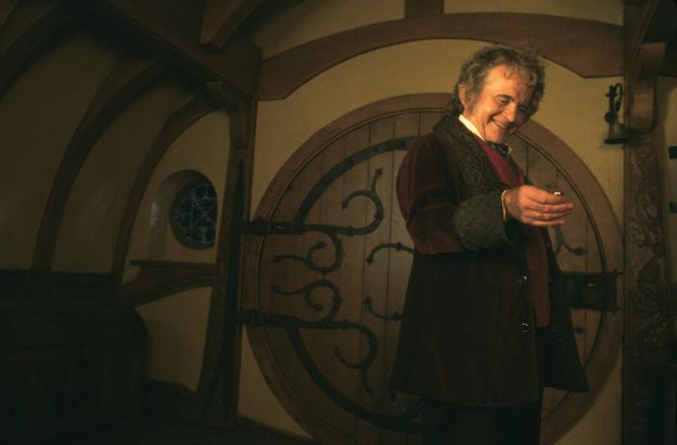 ian-holm-hobbit.jpeg ian-holm-hobbit.jpeg