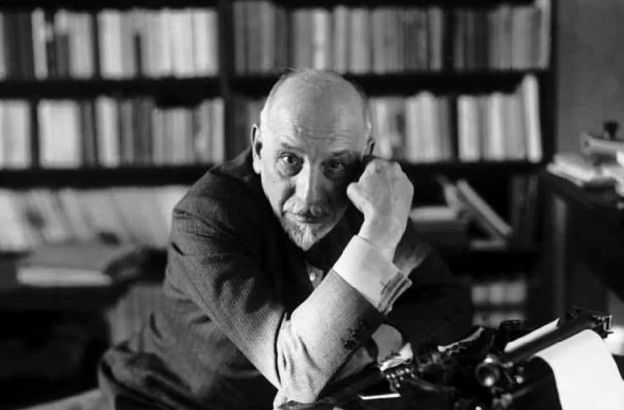 luigi-pirandello.jpg luigi-pirandello.jpg