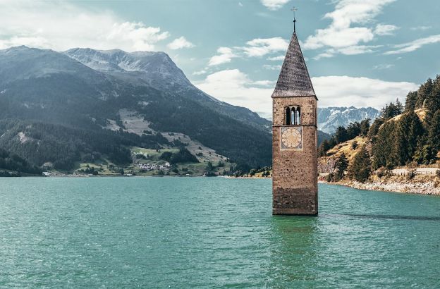 lago-di-resia-campanile.jpg lago-di-resia-campanile.jpg