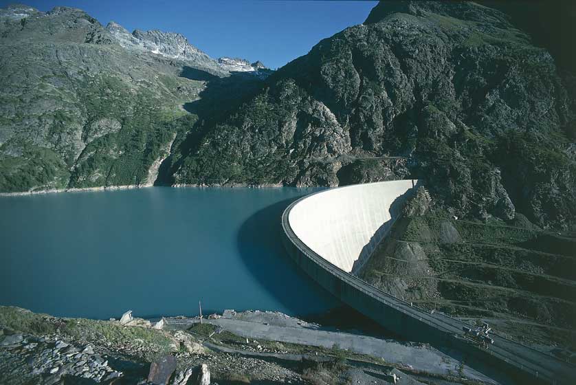 Diga di Place Moulin Diga di Place Moulin a Bionaz in Valle D'Aosta.
© De Agostini Picture Library.