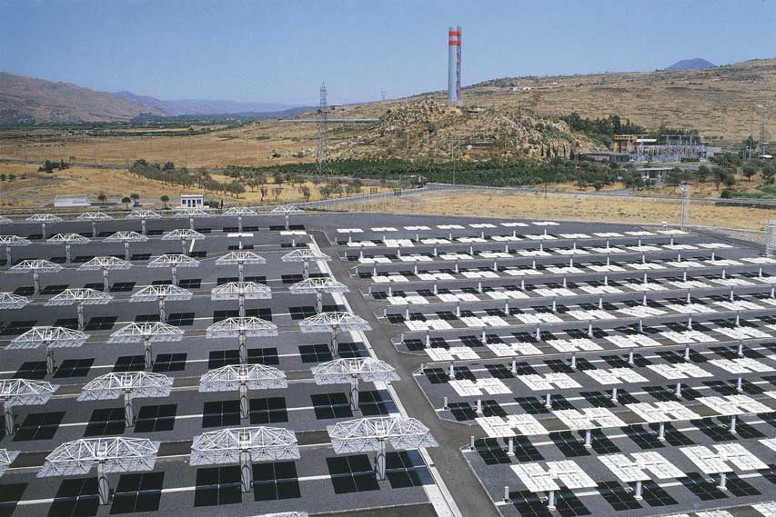 Centrale solare, Sicilia Centrale solare, Sicilia.
© De Agostini Picture Library.