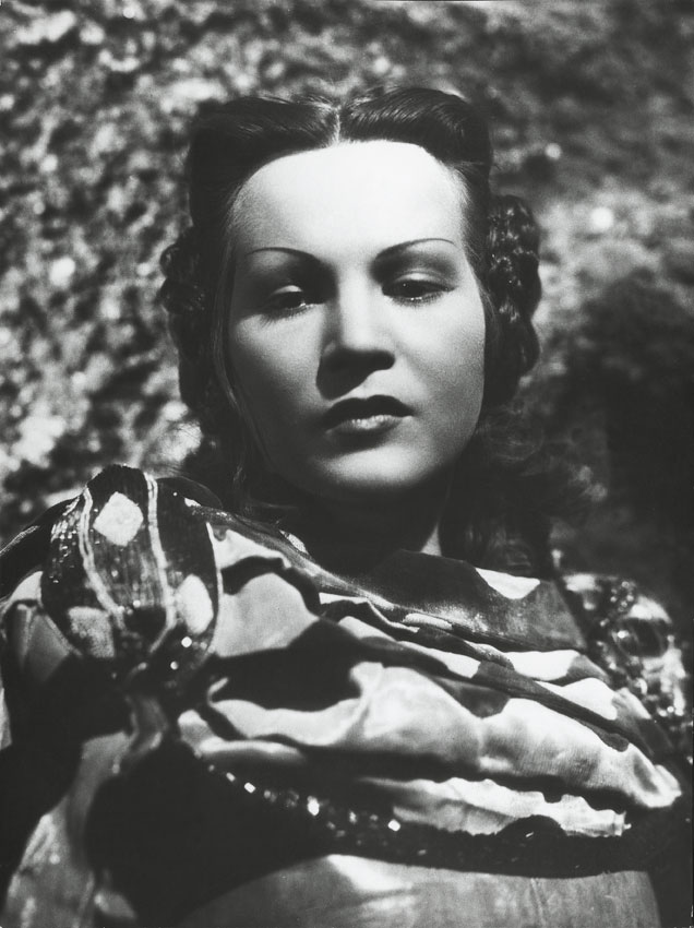 Luisa Ferida nel film di Blasetti 